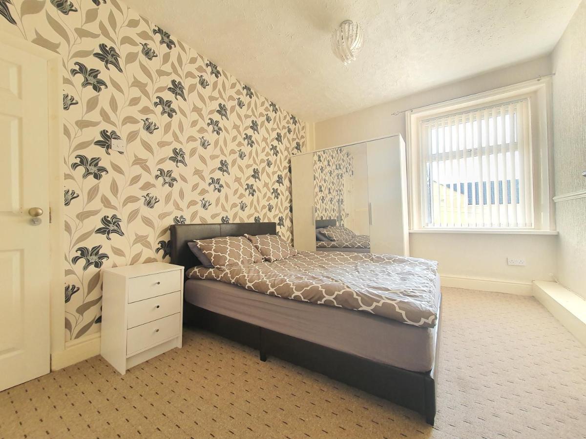 Villa Dysa Crystal House à Blackpool Extérieur photo